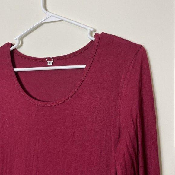 Women’s / Teen’s Red Dress Size Medium - Picture 2 of 5